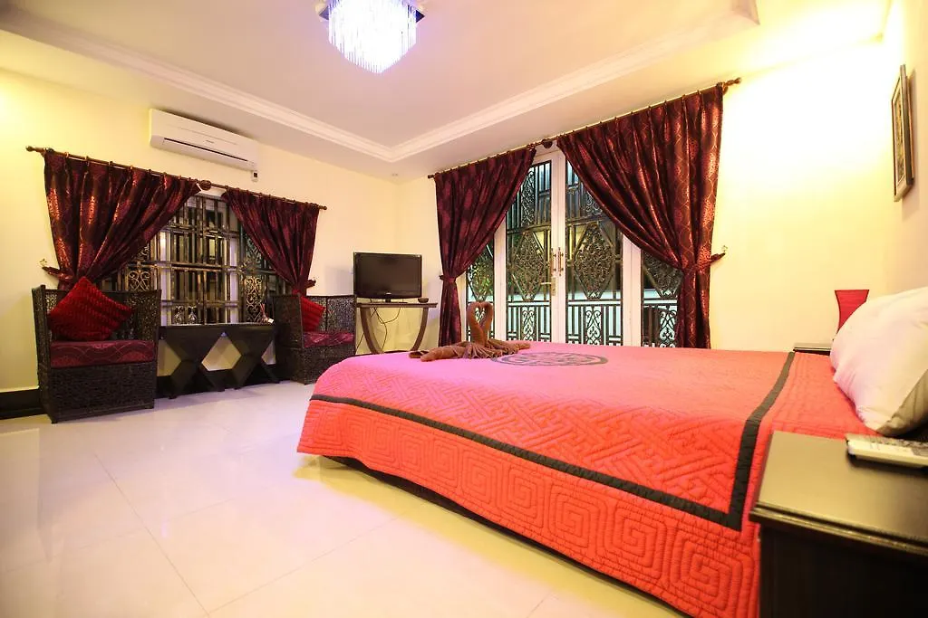 Villa D' Artagnan Hotel & Restaurant Sihanoukville